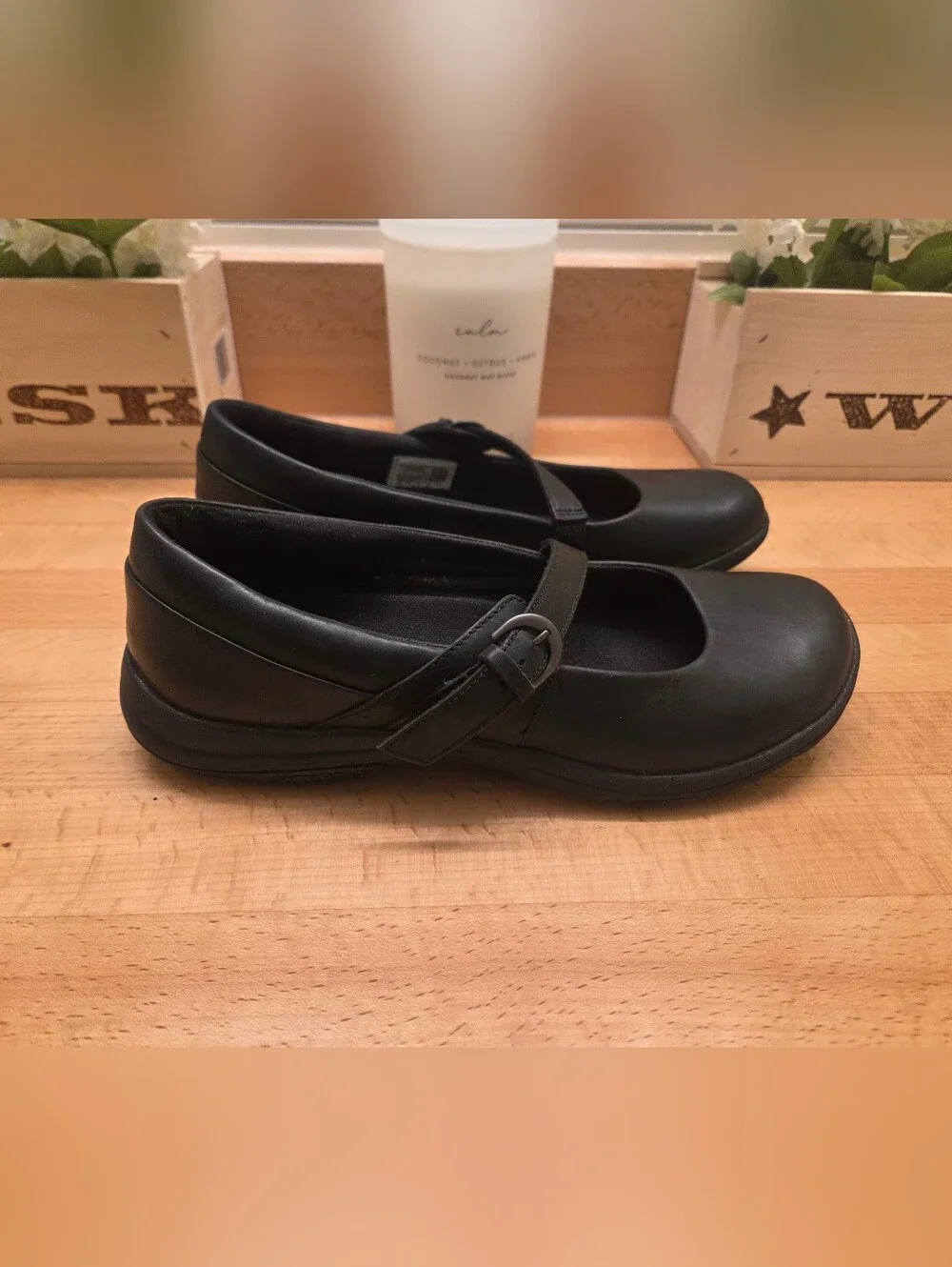 Merrell Women's Dassie Erin Mary Jane Shoes Black Leather Womens Size 7.5